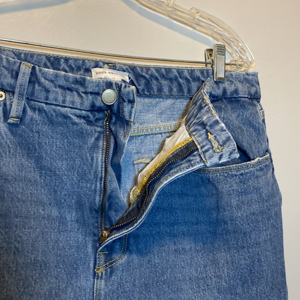 Good American Good Boy Straight Jeans Women’s 15 Blue Medium Wash Denim Slit Hem - Picture 7 of 17